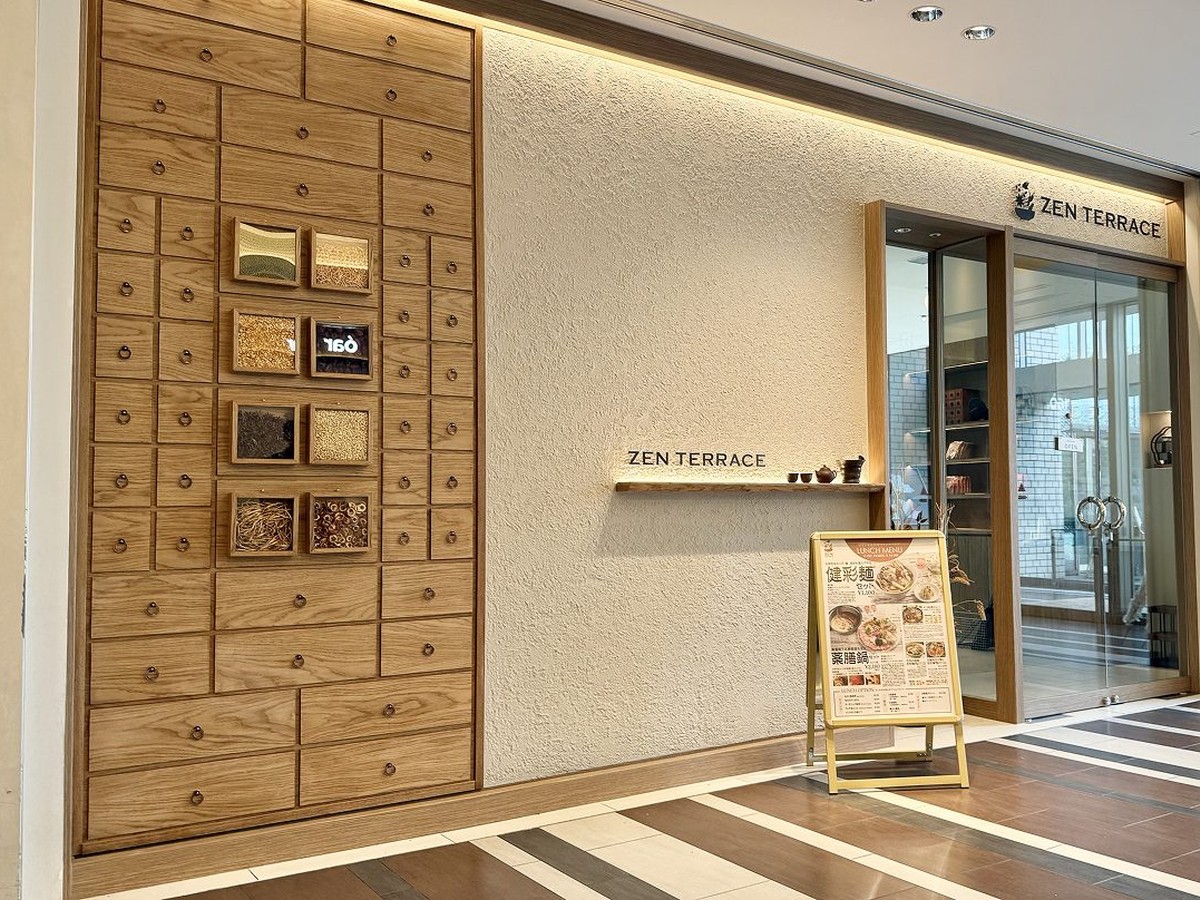 店舗入口